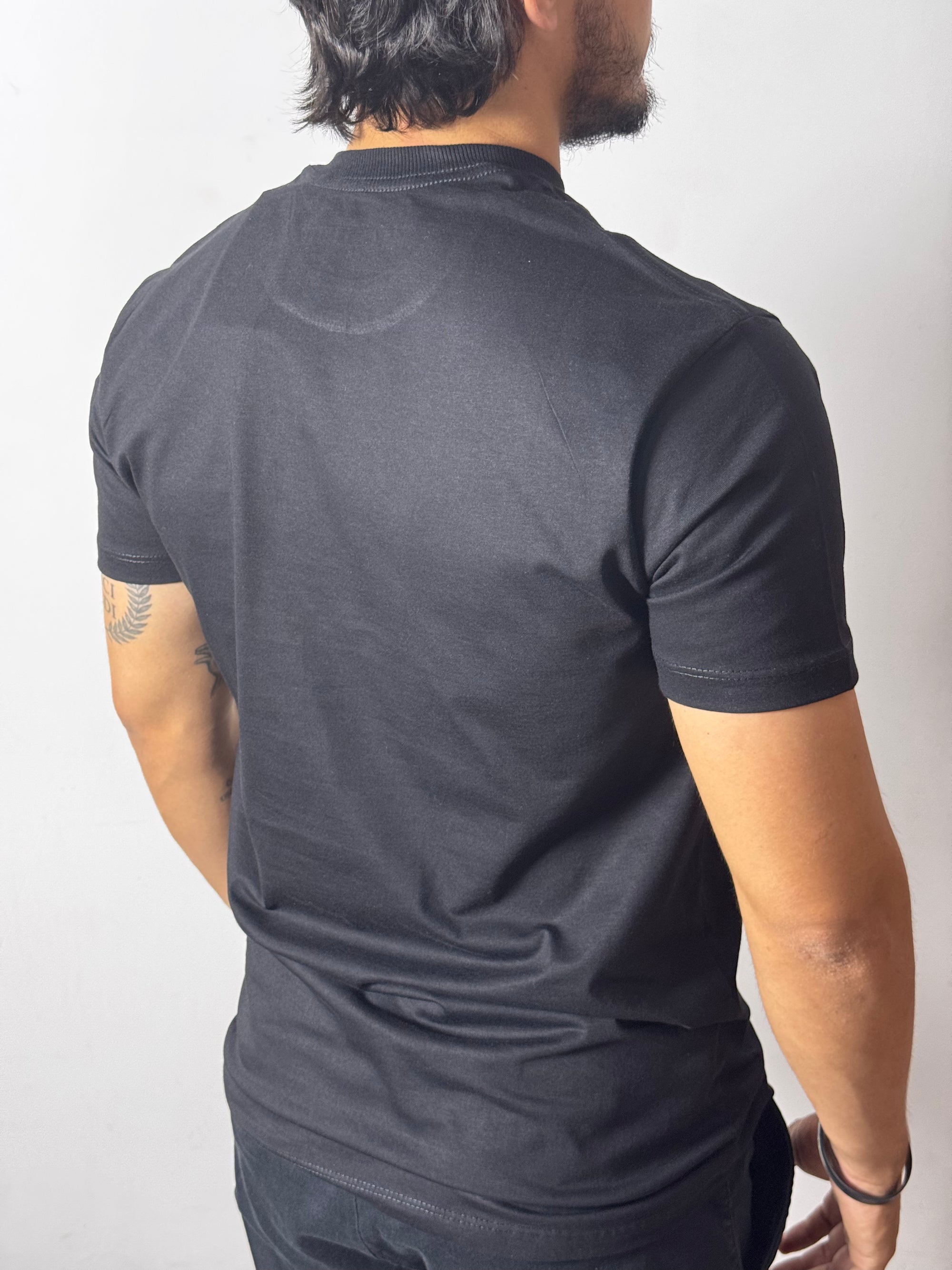 Camiseta Masculina Solluti Preto